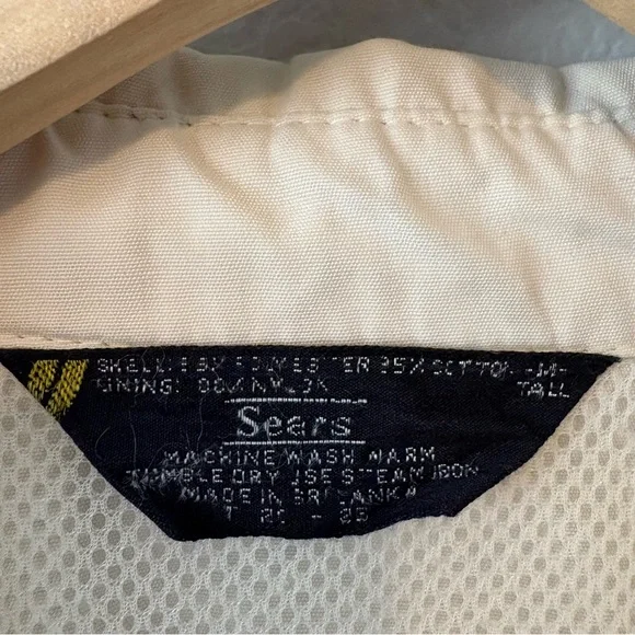 Vintage Sears Men's Cream Jacket with Dragon Patch - Picture 2 of 8